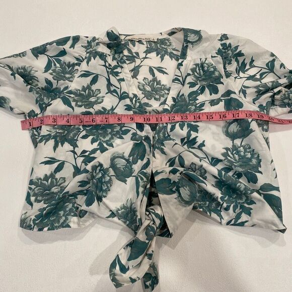 Abercrombie & Fitch Women’s Blouse Size L Green Floral Tie Front Puff Sleeve - Picture 6 of 6